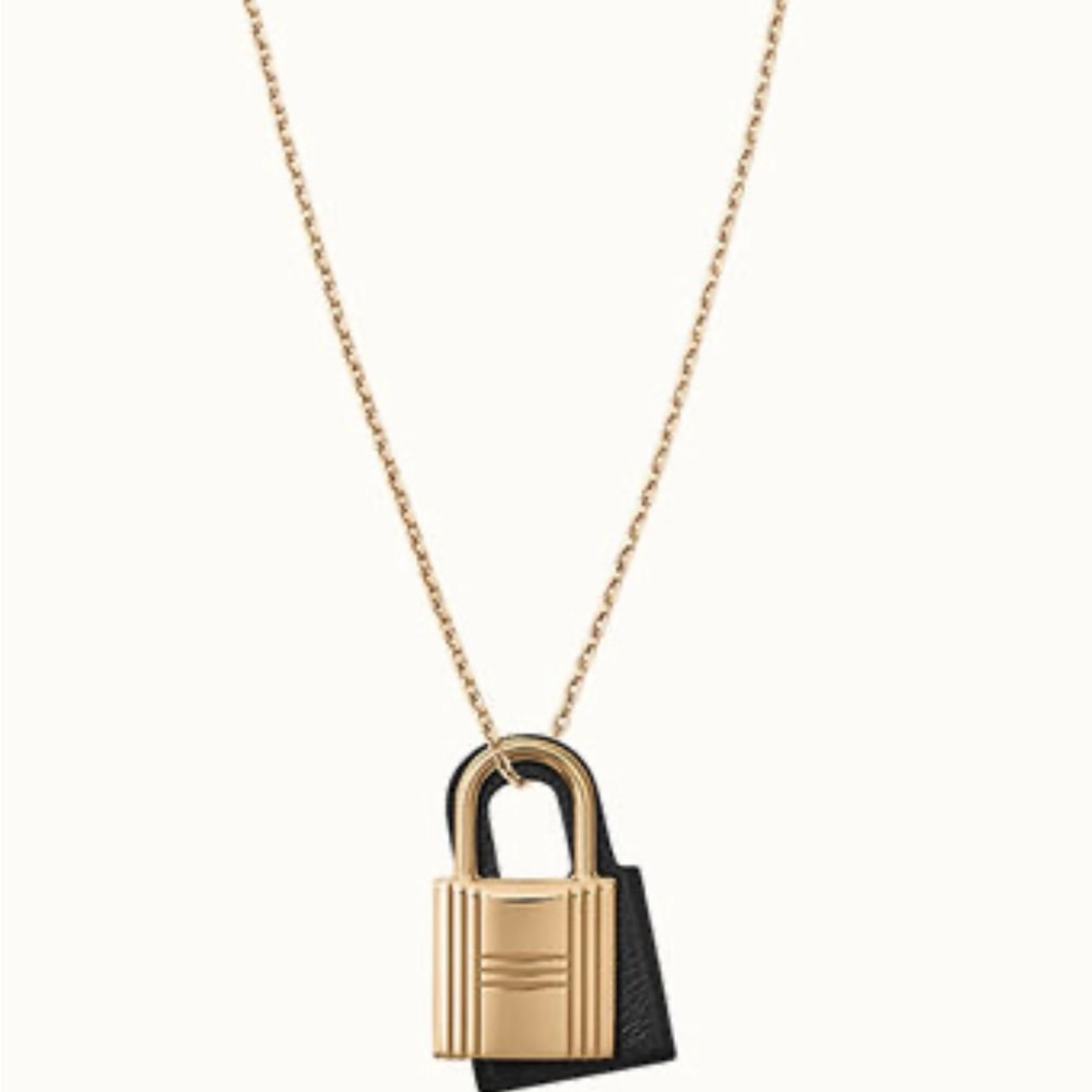 HERMÈS RETIRED PIECE Authentic O'Kelly pendant, small model black gold - Picture 6 of 9